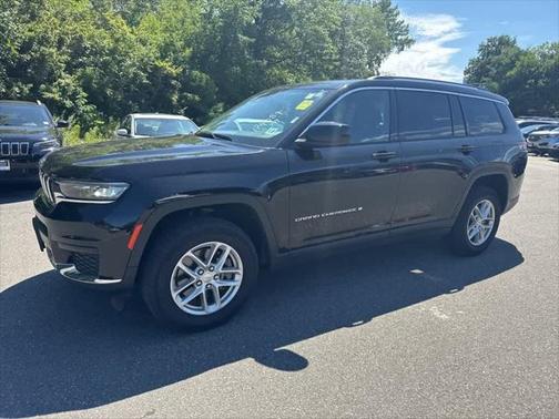 2022 Jeep Grand Cherokee L Laredo