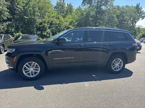 2022 Jeep Grand Cherokee L Laredo