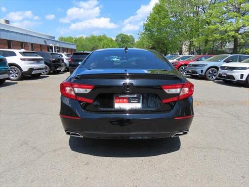 2022 Honda Accord Sport SE