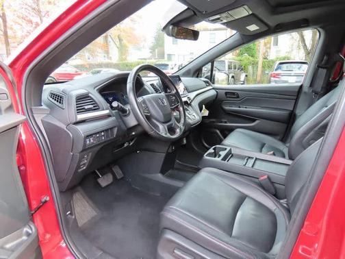 2023 Honda Odyssey Sport