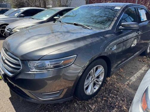 2018 Ford Taurus SEL