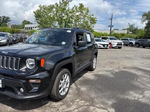2022 Jeep Renegade Latitude