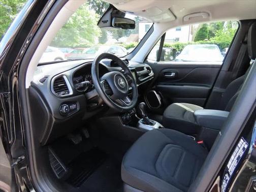 2022 Jeep Renegade Latitude