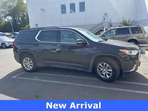 2021 Chevrolet Traverse LT Cloth