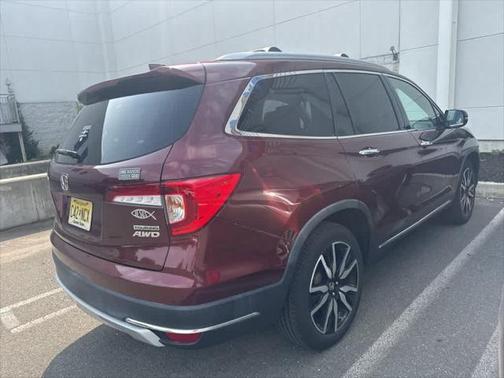 2020 Honda Pilot Touring 8-Passenger