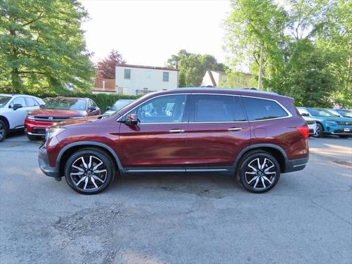 2020 Honda Pilot Touring 8-Passenger