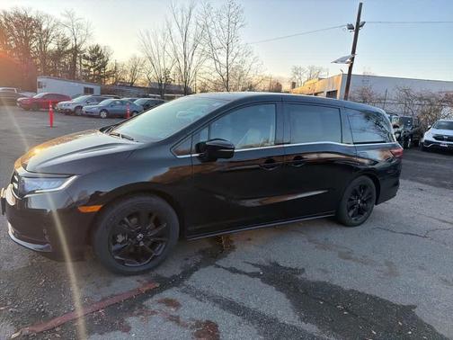 2023 Honda Odyssey Sport