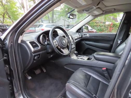 2011 Jeep Grand Cherokee Laredo