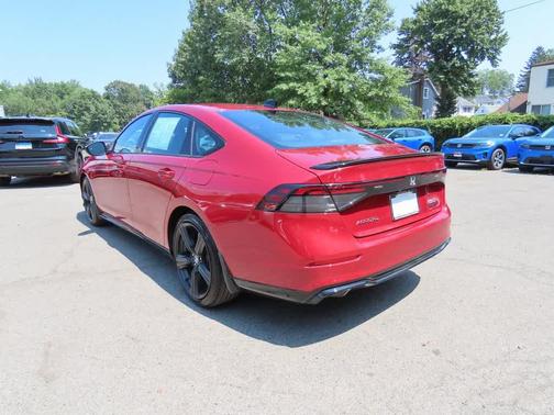 2025 Honda Accord Hybrid Sport-L
