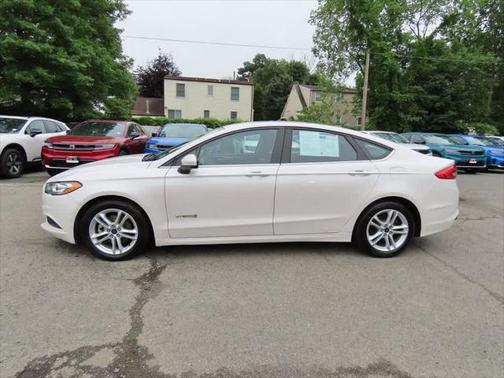 2018 Ford Fusion Hybrid SE