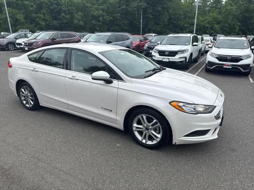2018 Ford Fusion Hybrid SE