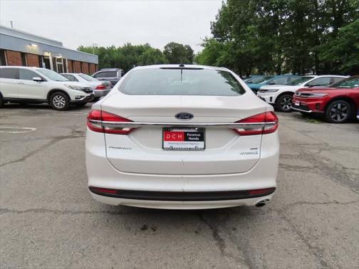 2018 Ford Fusion Hybrid SE