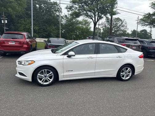 2018 Ford Fusion Hybrid SE
