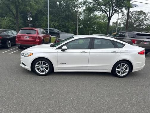 2018 Ford Fusion Hybrid SE