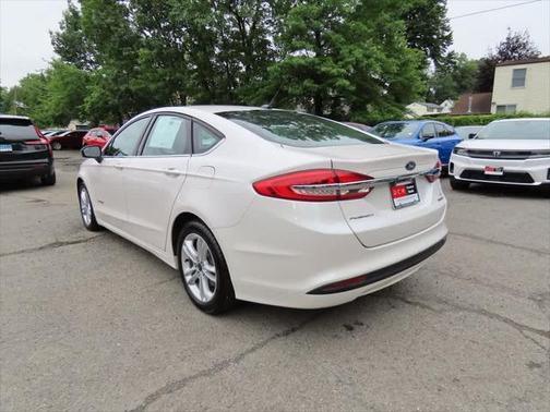 2018 Ford Fusion Hybrid SE