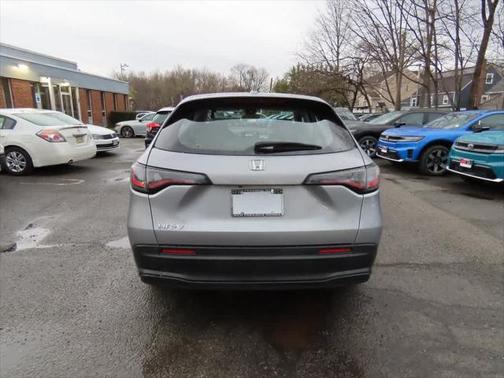 2023 Honda HR-V LX