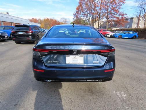 2024 Honda Accord Hybrid Touring