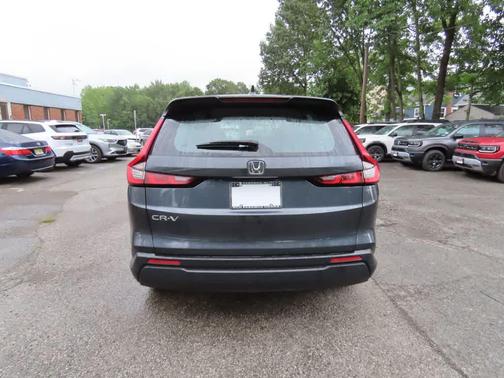 Meteorite Gray Metallic 2024 Honda CR-V LX
