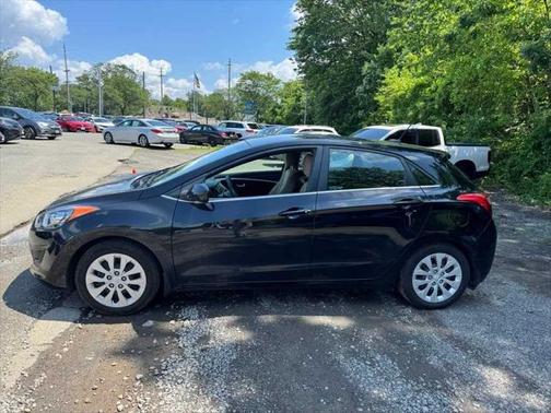 2016 Hyundai Elantra GT Base