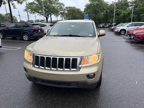 2011 Jeep Grand Cherokee Laredo