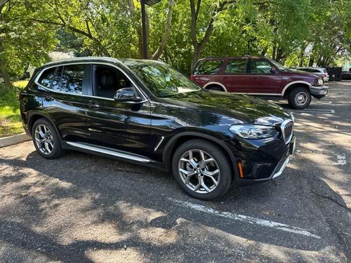 Black 2022 BMW X3 sDrive30i