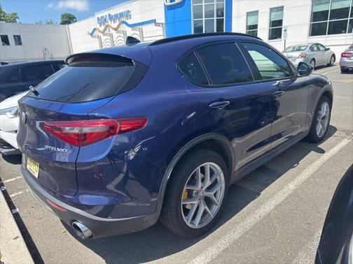 2018 Alfa Romeo Stelvio Ti