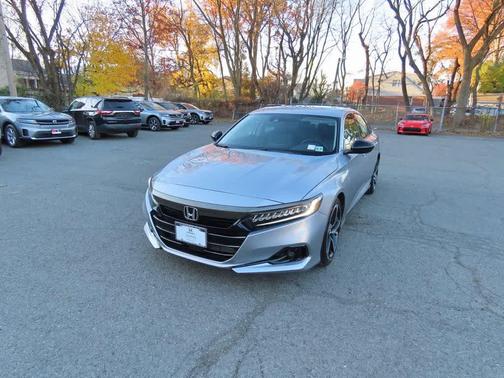 2022 Honda Accord Sport SE