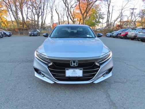 2022 Honda Accord Sport SE