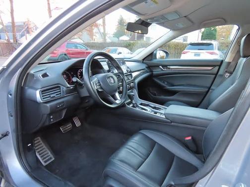 2022 Honda Accord Sport SE