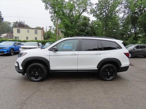 2022 Honda Pilot TrailSport