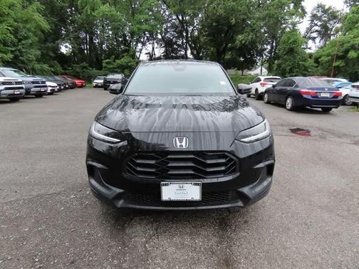 Crystal Black Pearl 2024 Honda HR-V Sport