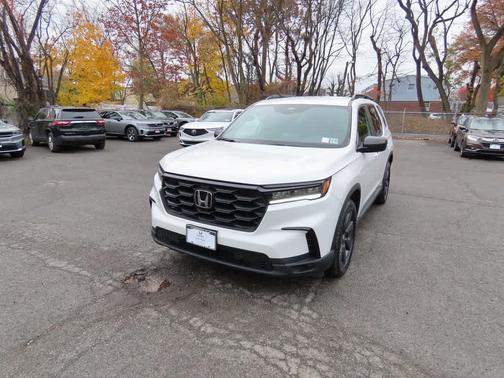 2023 Honda Pilot Sport