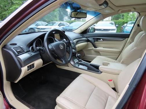 2013 Acura TL Technology