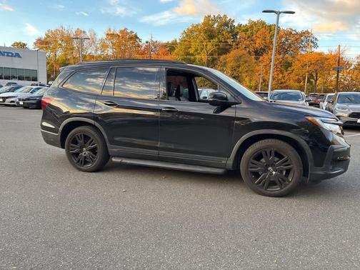 2022 Honda Pilot Black Edition