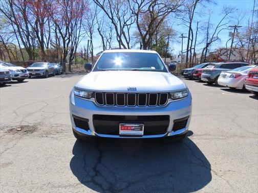 2021 Jeep Grand Cherokee L Laredo