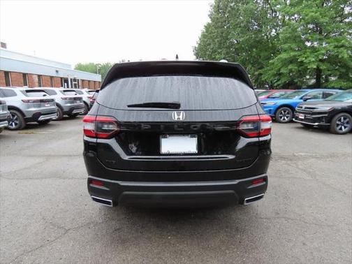 2024 Honda Pilot Sport