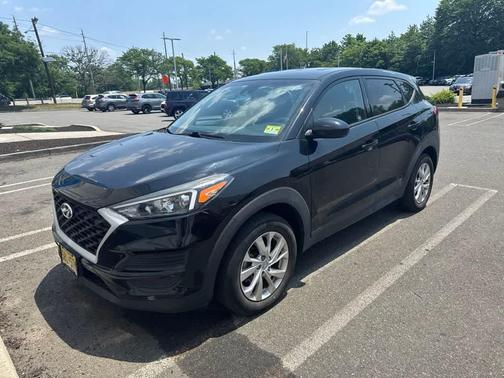 Black Noir Pearl 2019 Hyundai TUCSON SE