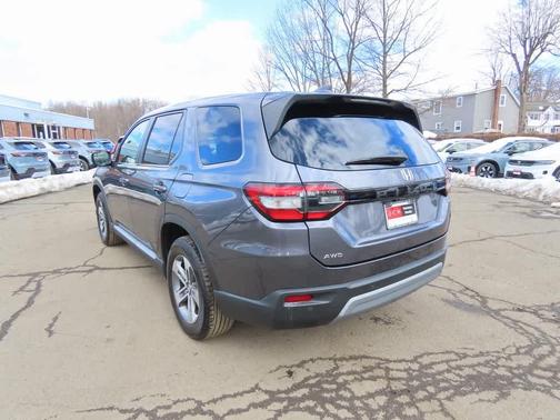 2023 Honda Pilot EX-L 7-Passenger