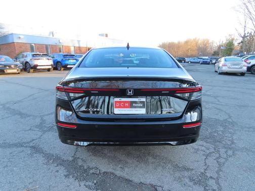 Crystal Black Pearl 2026 Honda Accord Hybrid Touring