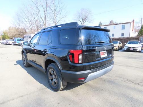 Crystal Black Pearl 2026 Honda Passport RTL