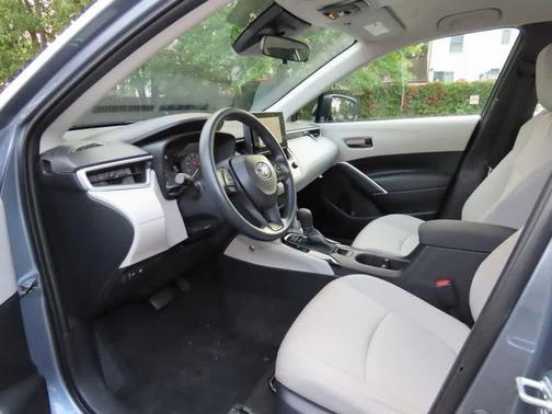 2024 Toyota Corolla Cross L