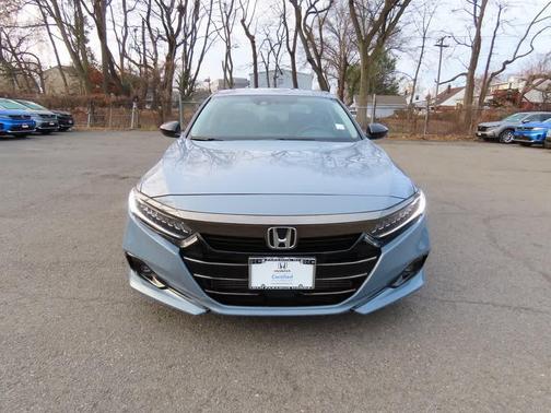 2022 Honda Accord Sport SE