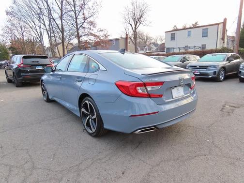 2022 Honda Accord Sport SE