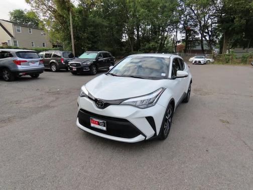 2021 Toyota C-HR XLE