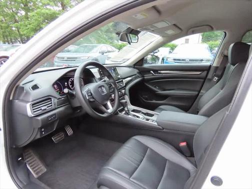 2022 Honda Accord Sport SE