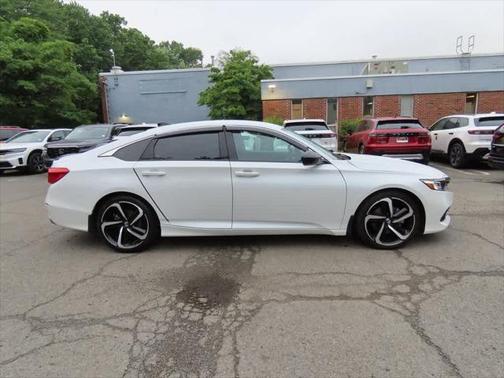 2022 Honda Accord Sport SE
