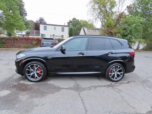 2022 BMW X5 PHEV xDrive45e