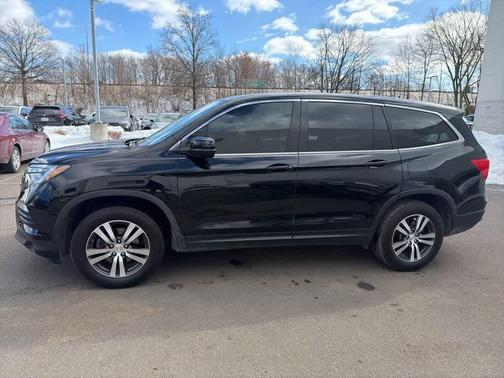 2018 Honda Pilot EX