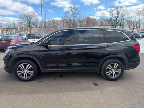 2018 Honda Pilot EX