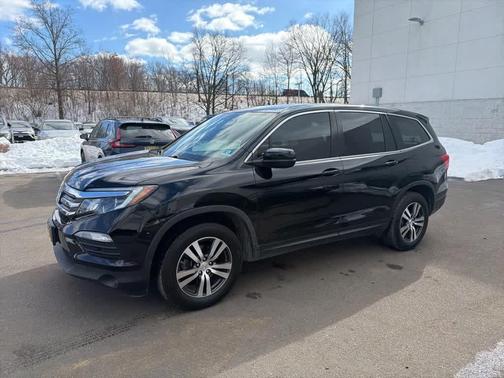 2018 Honda Pilot EX